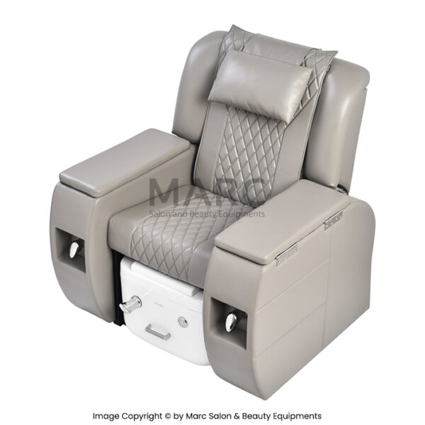 Robust Mani-Pedi Station